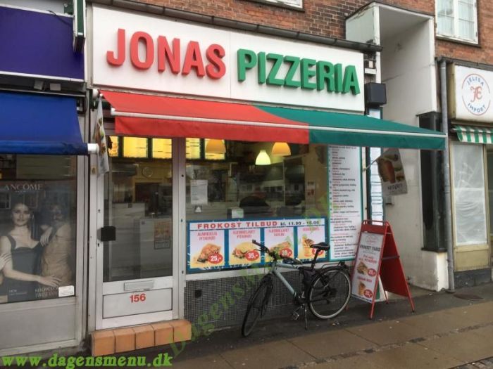 Jonas owns a pizza shop